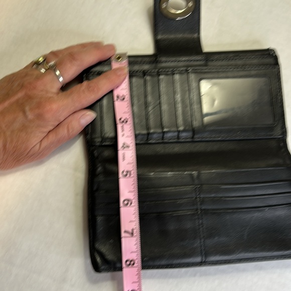 COACH BLACK LEATHER VINTAGE TURN LOCK CLOSURE STITCHED WALLET - Picture 16 of 16